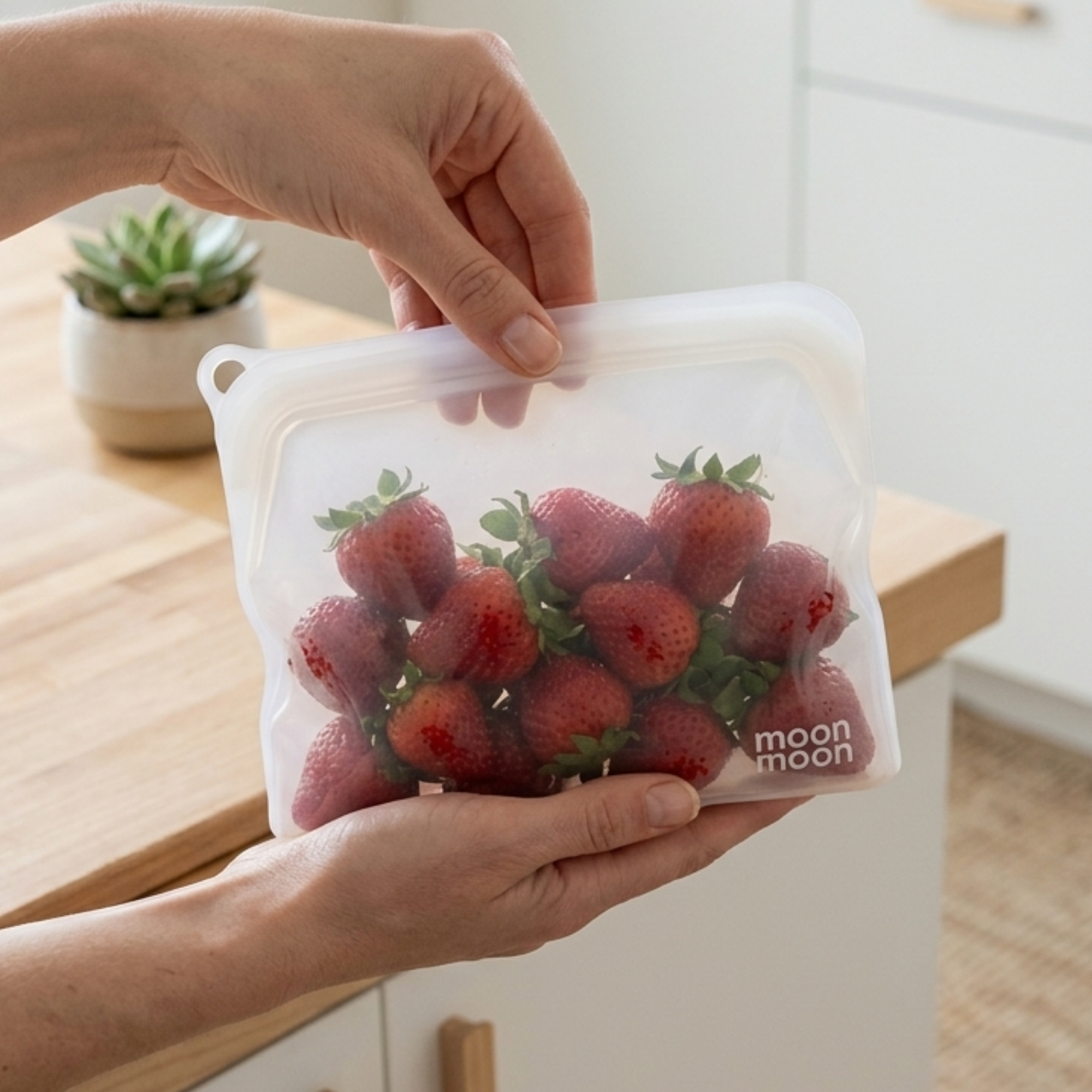 Moonmoon® Reusable Silicone Food Bags | Slim Pouch (Clear Multi Set)