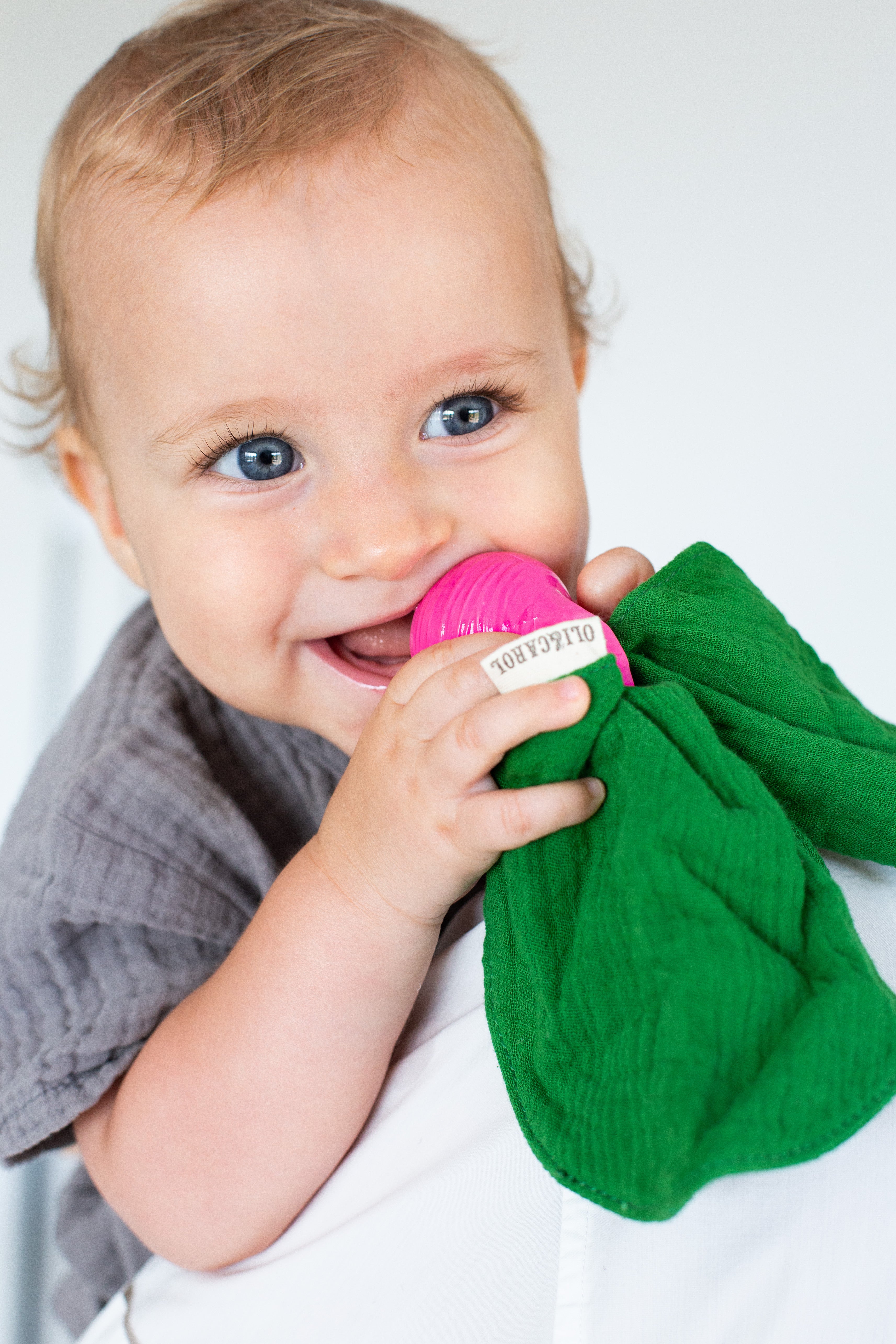 Oli&Carol® Purulelu luonnonkumia / Radish Mini Doudou